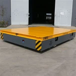 Elektrický bezkolejový plochý vůz